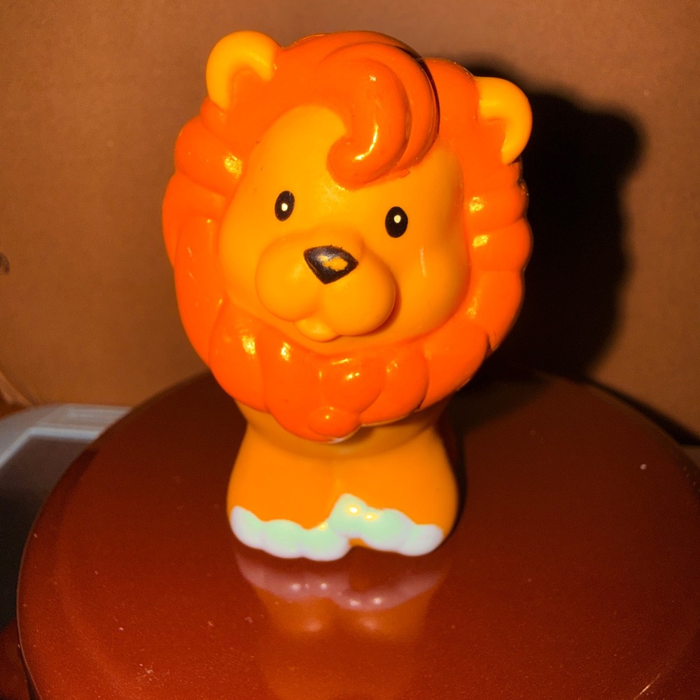 Fisher-Price Little People Lion Orange Safari Zoo 2001